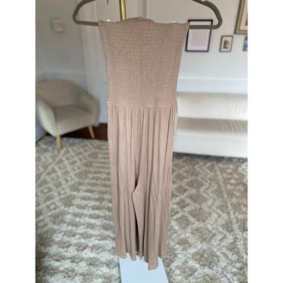 Love Tree Strapless Jumpsuit Romper Smocked Wide-Leg Boho Neutral Soft Summer - Picture 3 of 9